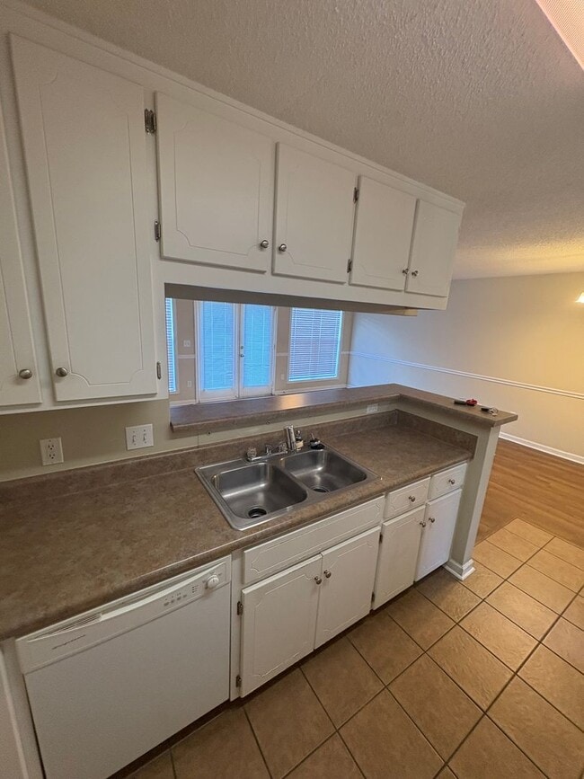 Photo - 115 Wakefield Way Unit 115 Wakefield Way