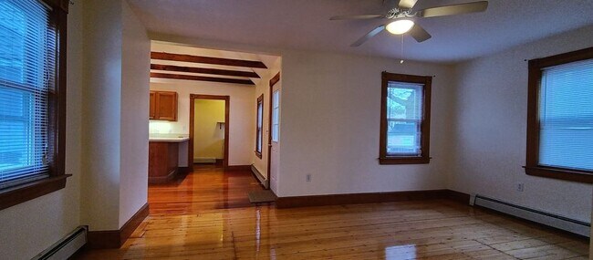 Photo - 376 Grove St