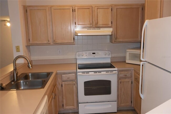 Photo - 601 Island Pl Wy