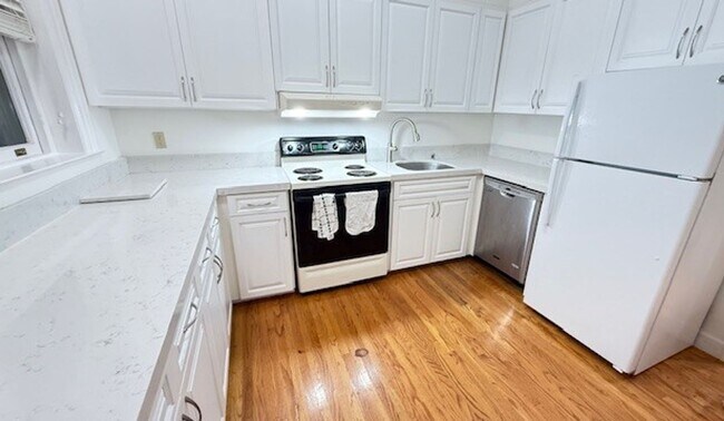 Photo - 635 Mason St Unit 635