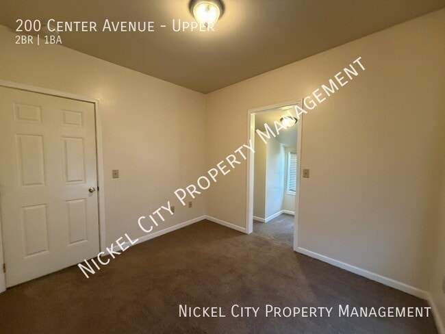 Photo - 200 Center Ave Unit Upper