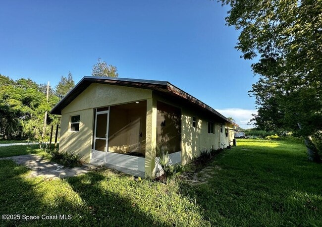 Photo - 1153 Carlton Dr