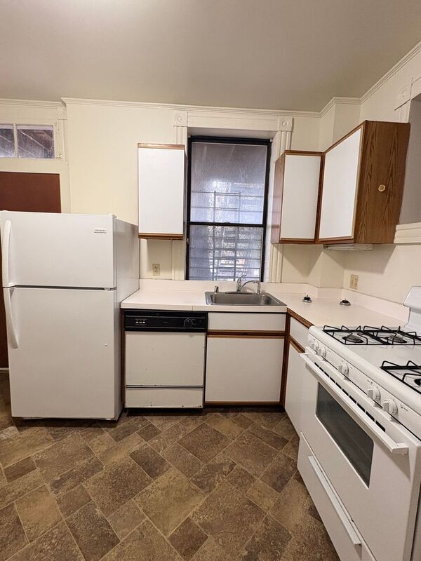 Photo - 2820 Guilford Ave Unidad #1