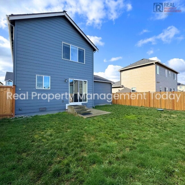 Photo - 3 Bedroom Home with Garage + Fenced Yard!