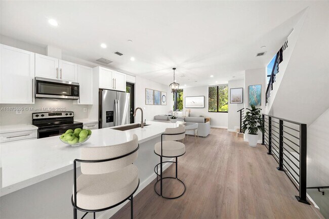 Photo - 1251 SW 3rd St