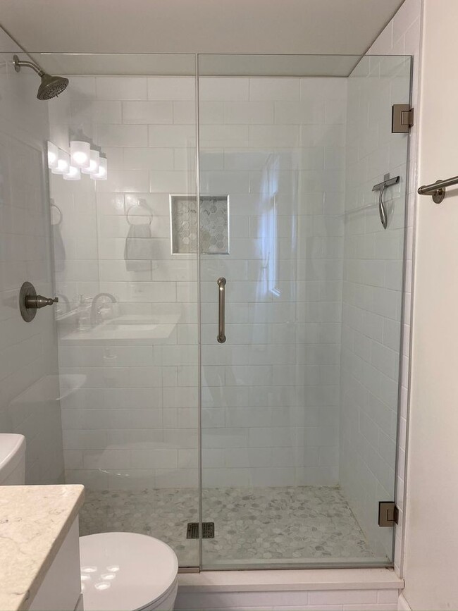 Photo - 680 N Green St Condo Unit 206