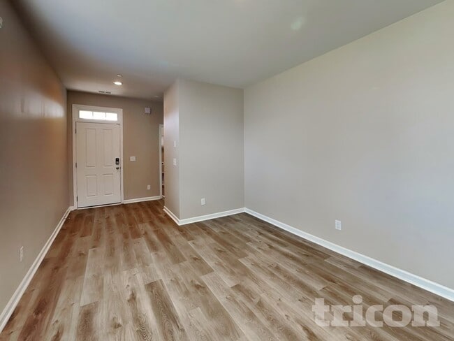 Photo - 9150 War Eagles Way