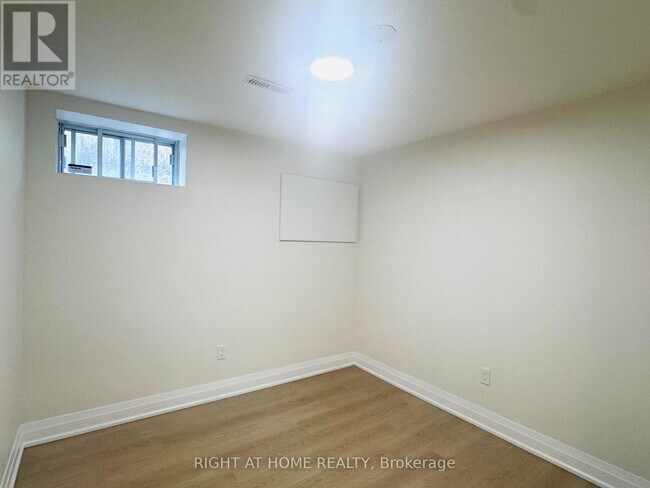 Photo - 26 Goodview Rd