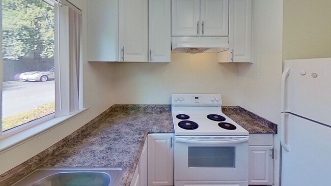 Bali Hai Garden Apartments