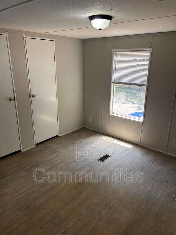 Photo - 1754 Zion Rd
