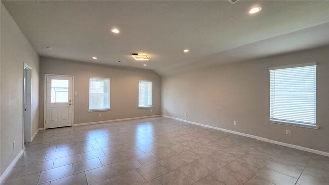 Photo - 3518 Windham Way