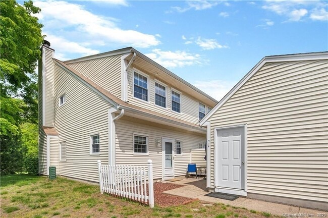 Building Photo - 714 Misty Meadow Ln Unit 714 Rental