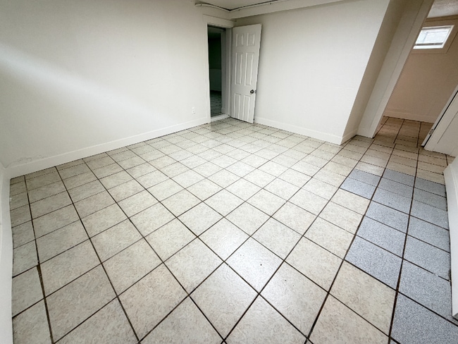 Photo - 312 9th St Unit B