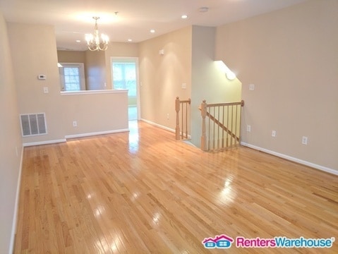 Photo - 2032 University Blvd W