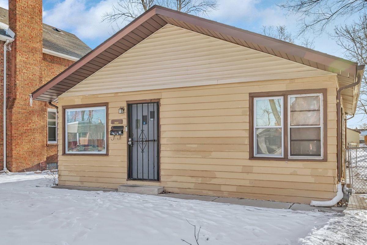 Photo - 14745 Princeton Ave