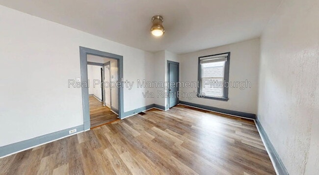 Photo - 1217 McNeilly Ave Unit 2
