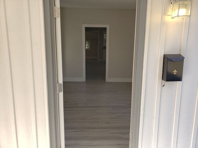 Photo - Spacious 2-Bedroom, 1-Bathroom Home AVAILABLE NOW!!