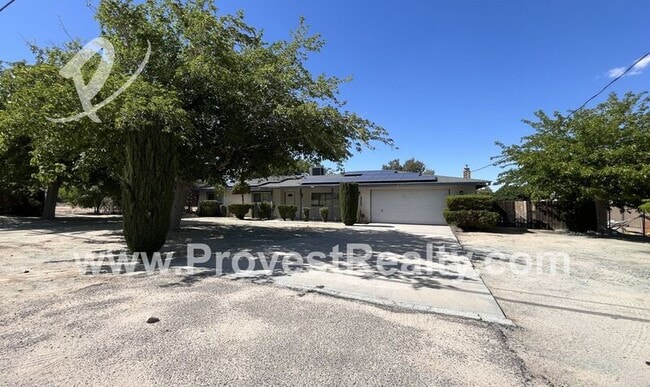 Photo - 18370 Danbury Ave