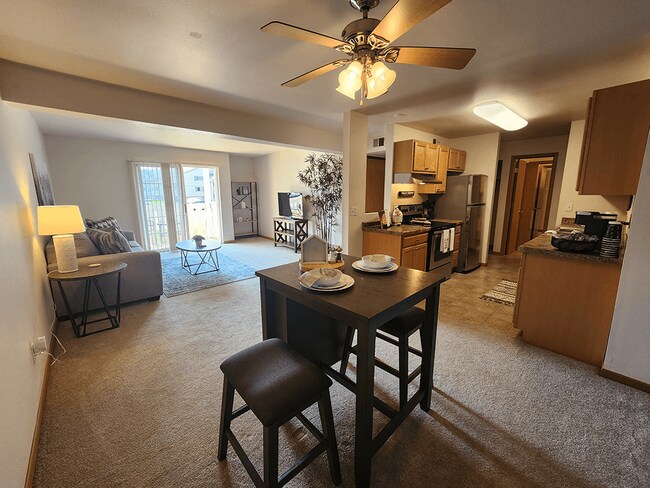 Welcome to Sun Valley Apartments
