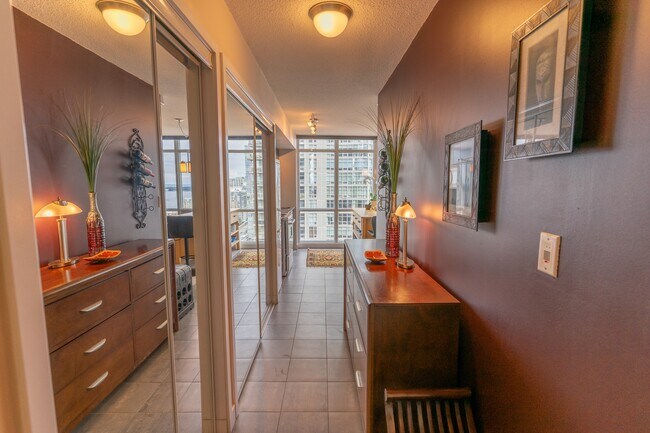 Photo - 11-3611 Brunel Ct