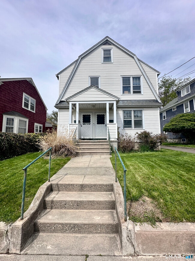 Building Photo - 124 Harborview Ave