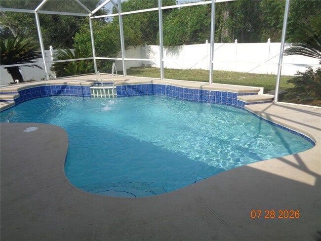 Photo - 2610 Groveland Ave