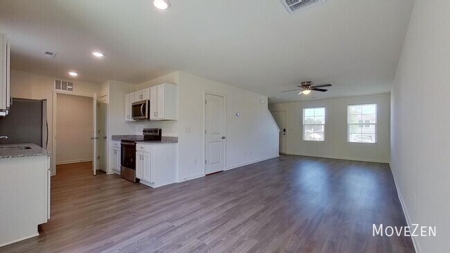 Photo - 813 Smokey Ridge Rd