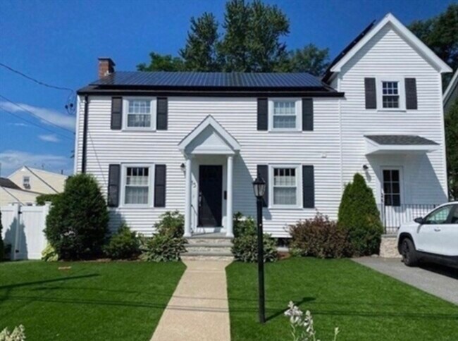 15 Campbell Rd