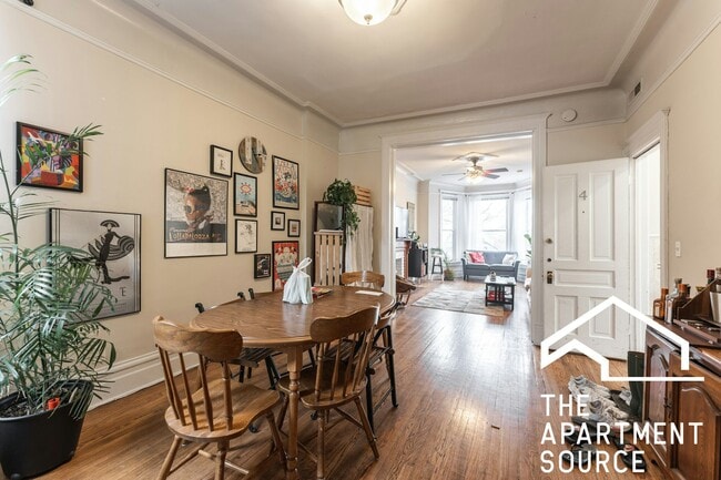 3519 N Reta Ave Unit 4