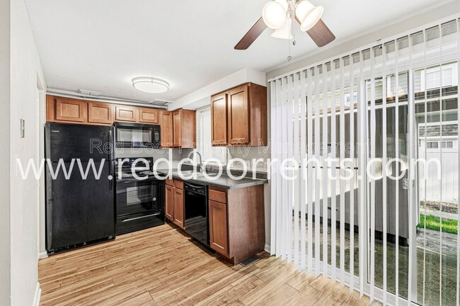 Photo - 335 1st Ave NW Unit Apartment 2