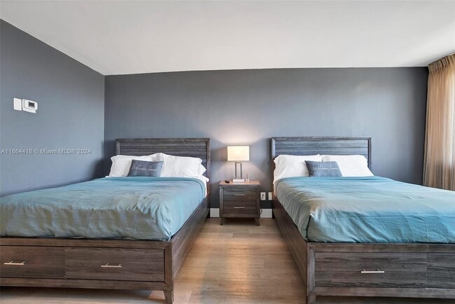 Photo - 19201 Collins Ave Unit 742