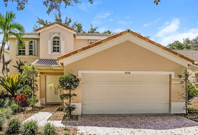 Photo - 8506 NW 47th St House