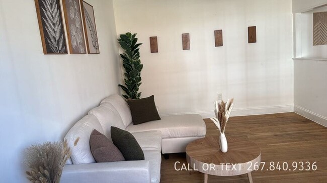 Photo - 10 Danbury St SE Unit 3