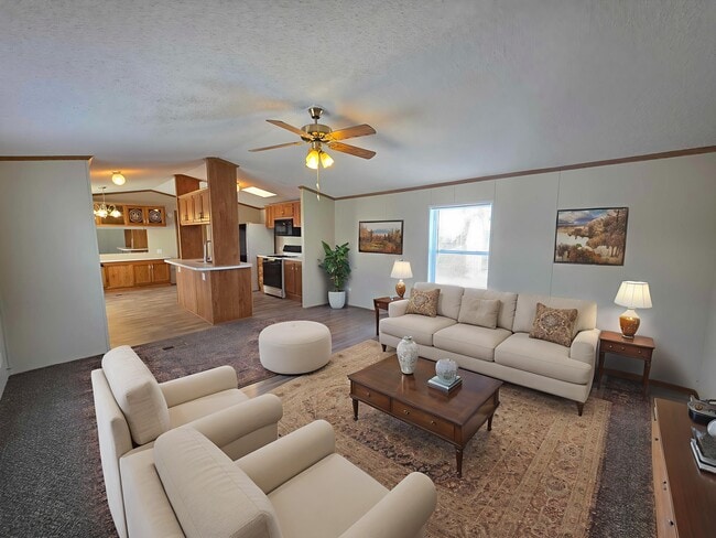 Building Photo - 4461 Beechwood St