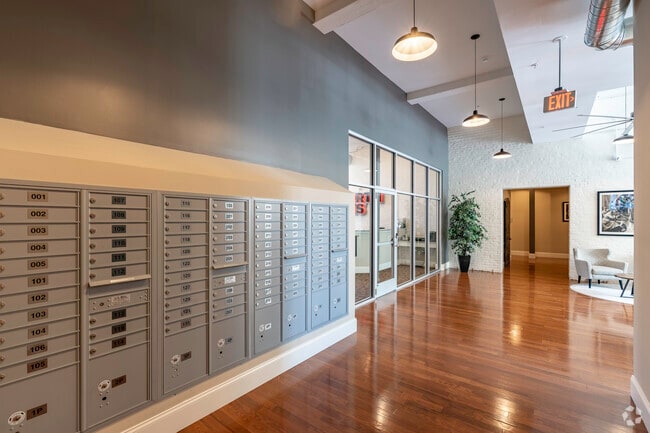 Lobby / Mail Area