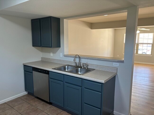 Photo - 4012 Snowy Owl Dr