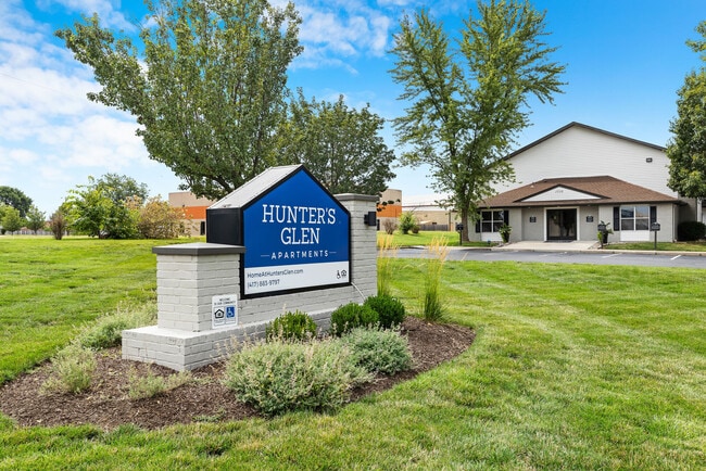 Hunters Glen - Hunters Glen Apartments