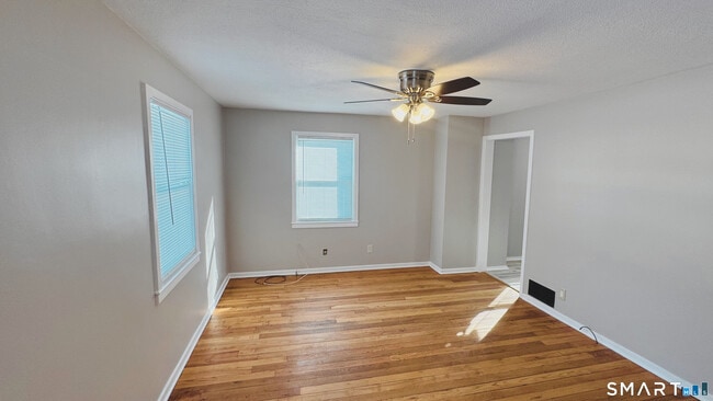 Photo - 125 Lebanon St