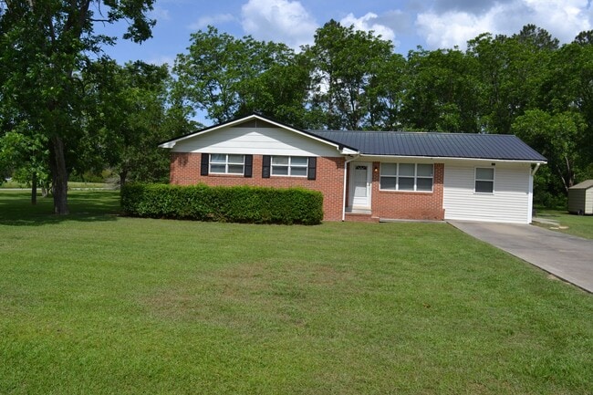 Photo - 138 Cypress Cir