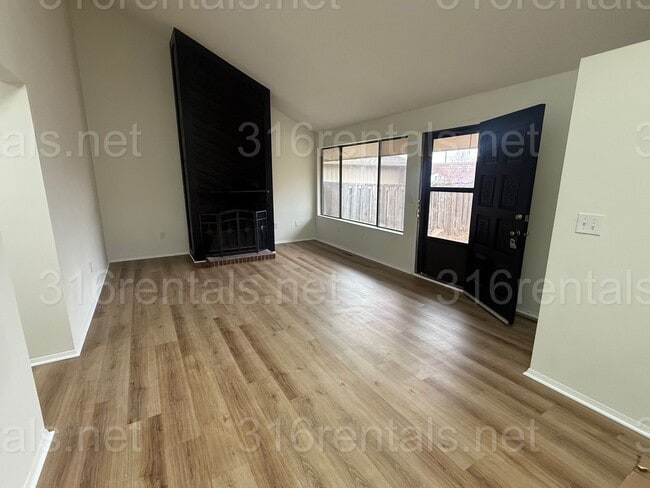 Photo - 1122-1124 S Laurel Unit 1122