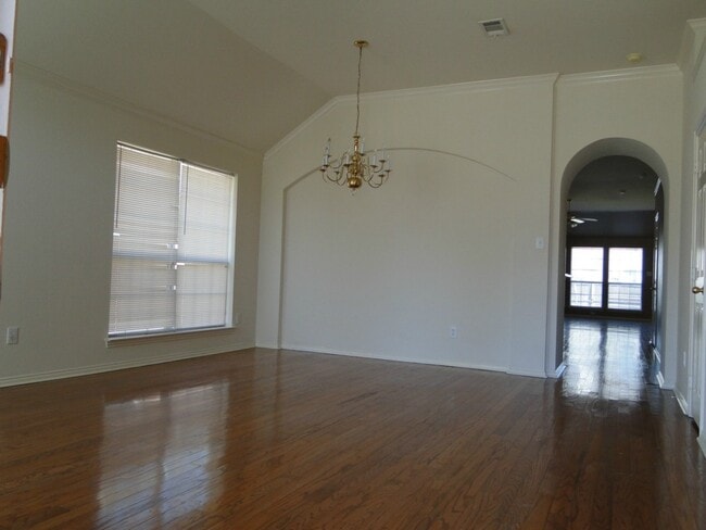 Photo - A great house in great condition at great ...