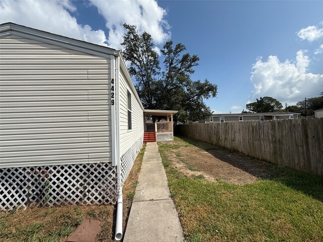 Photo - 4429 16th St