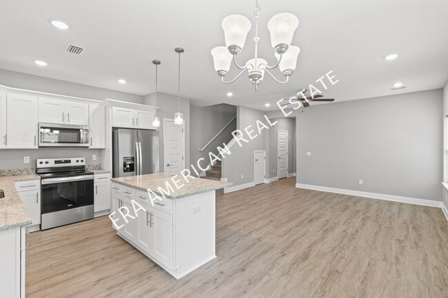 Photo - 406 Walters Cir