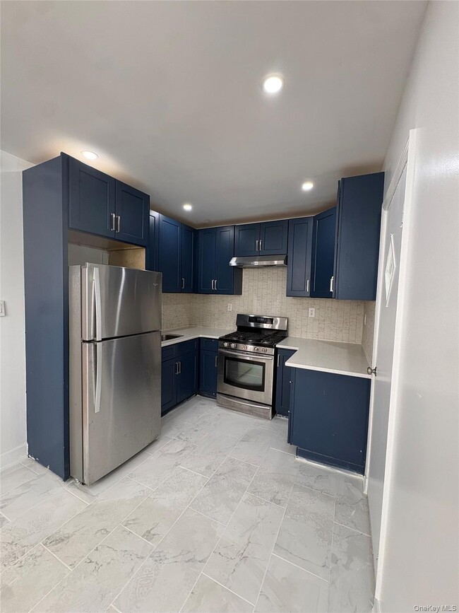 Building Photo - 4027 Edson Ave Unit APT 2