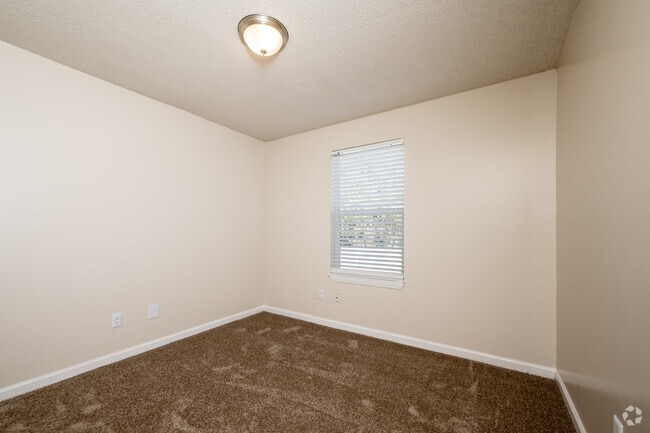 2BR, 1BA - 792SF - Bedroom - Meadowbrook Apartments