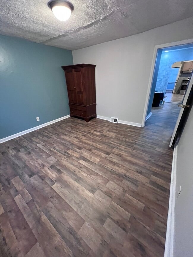 Photo - 2636 N Richards St