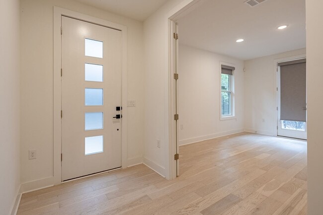 Photo - Modern Comfort Meets South Austin Charm!