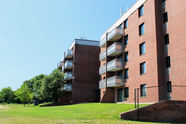 Photo - Stratton Hill Park Apartments
