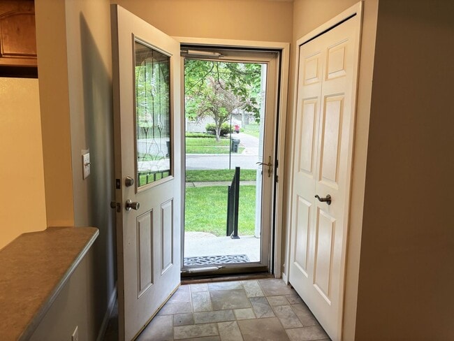 Photo - Chelsea Downtown Area 3-bedroom Ranch