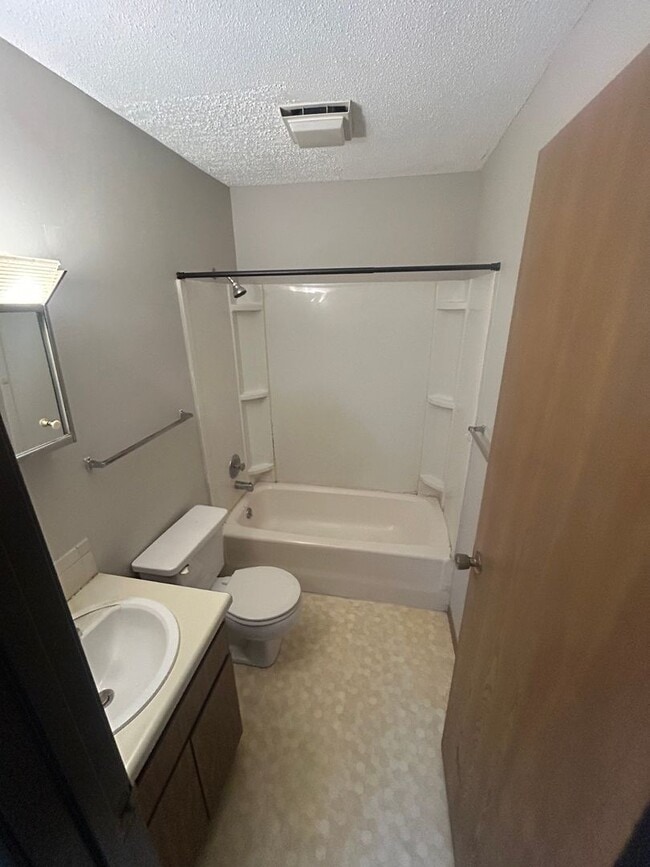 Photo - New one bedroom apartment in Butler!